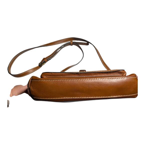 Patricia Nash Avellino Cognac Brown Leather Envelope Top Zip Crossbody Bag - Picture 3 of 7